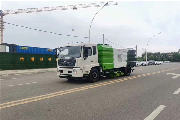 東風(fēng)D9洗全吸式掃路車 城市清潔的高效衛(wèi)士